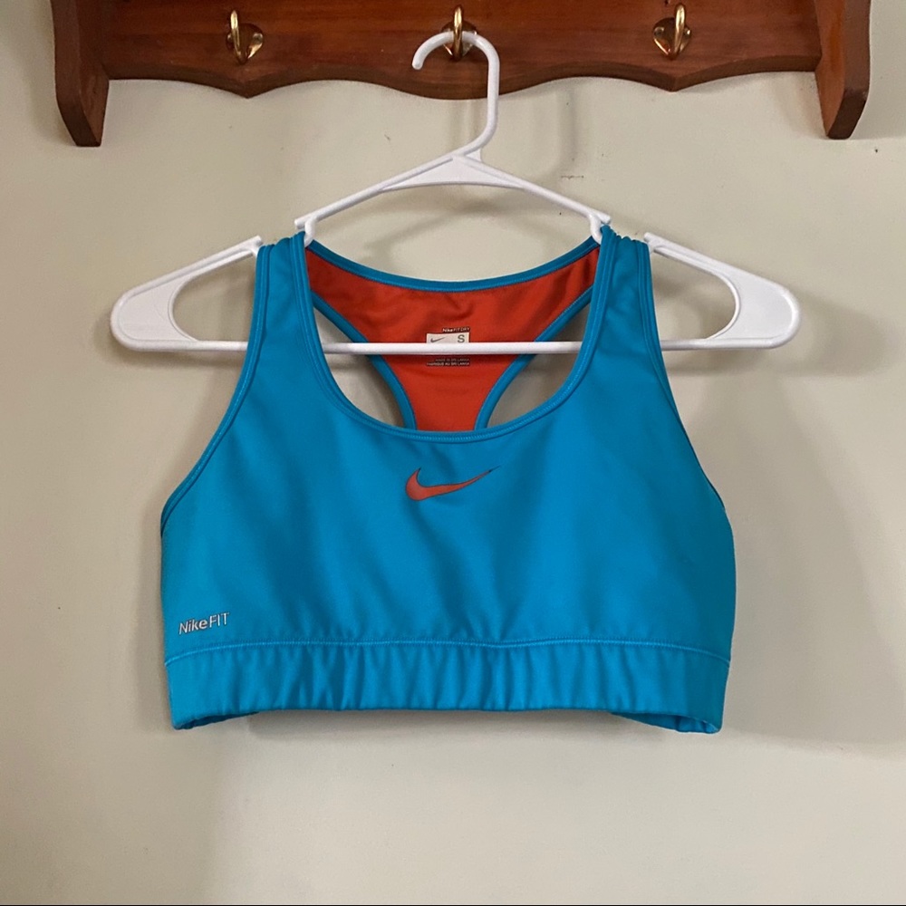 Nike sports bra